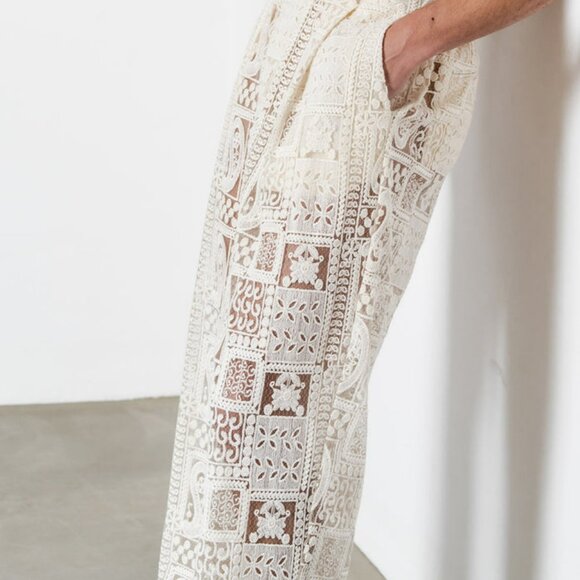 NWOT ORTTU Garson Pants.  SZ M - Picture 7 of 10